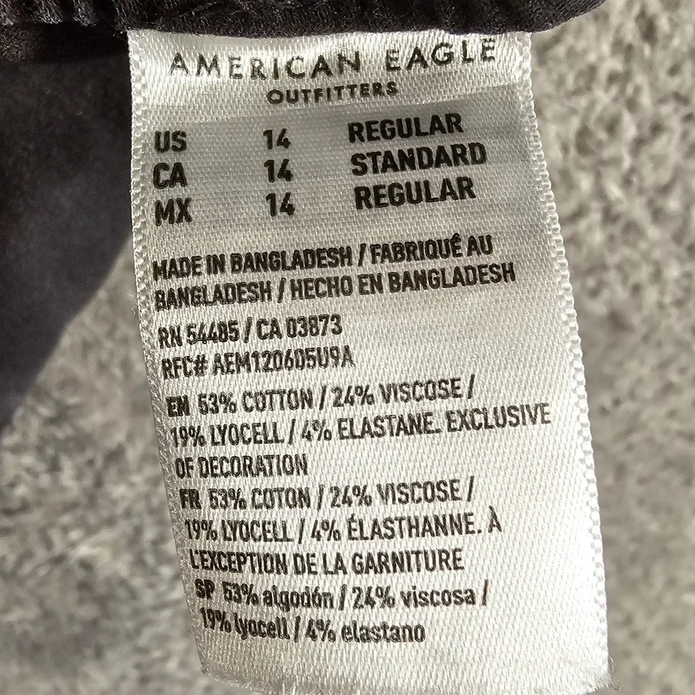 American Eagle Womens Black Utility Jogger Pants Size 14 Regular Zipper Ankle